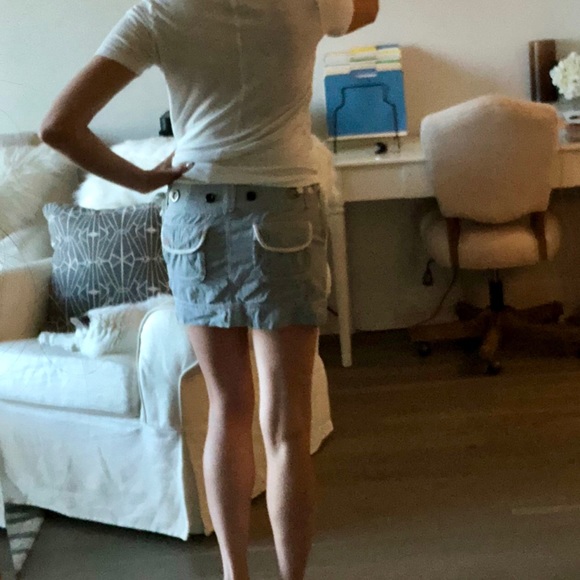 Cutest American Eagle Skirt! - Picture 2 of 4
